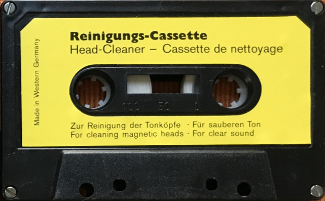 Compact Cassette Universum Cleaning Cassette 1977 Europe