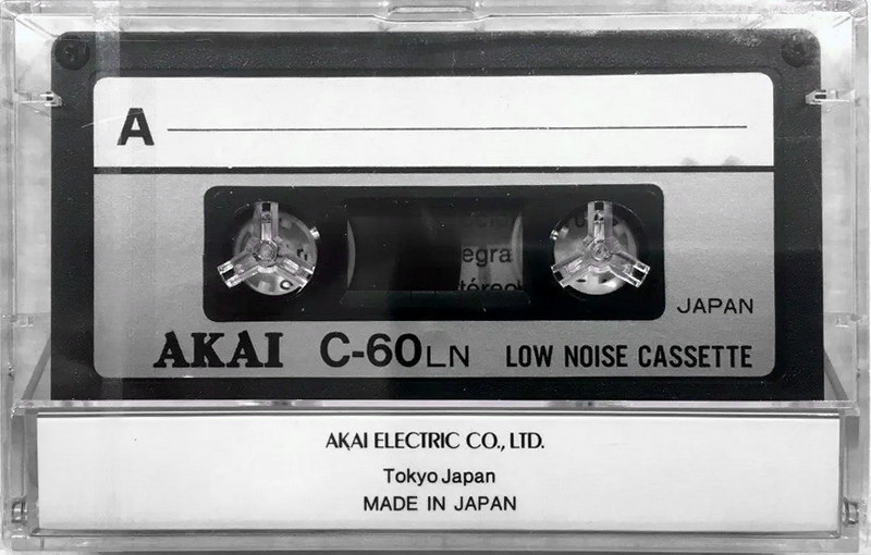 Compact Cassette Akai LN 60 "Clarity M11" Type I Normal Brazil