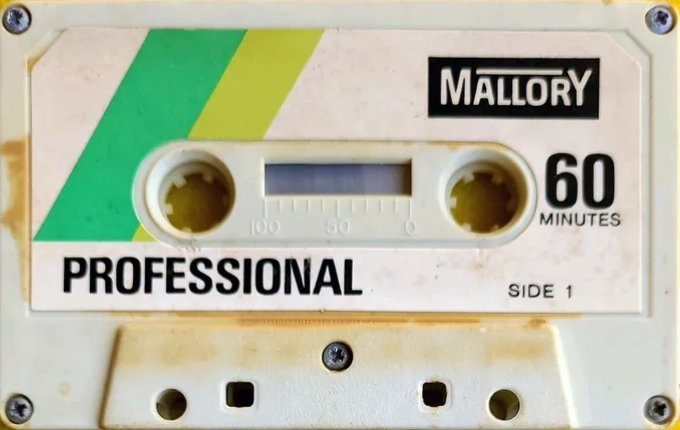 Compact Cassette Mallory 60 "White" Type I Normal 1982 Latin America