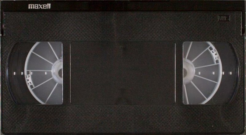 VHS, Video Home System Maxell P/I Plus 30 Type II Chrome USA