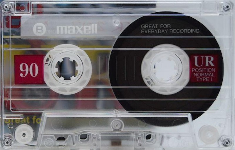 Compact Cassette Maxell UR 90 Type I Normal 2002 Europe