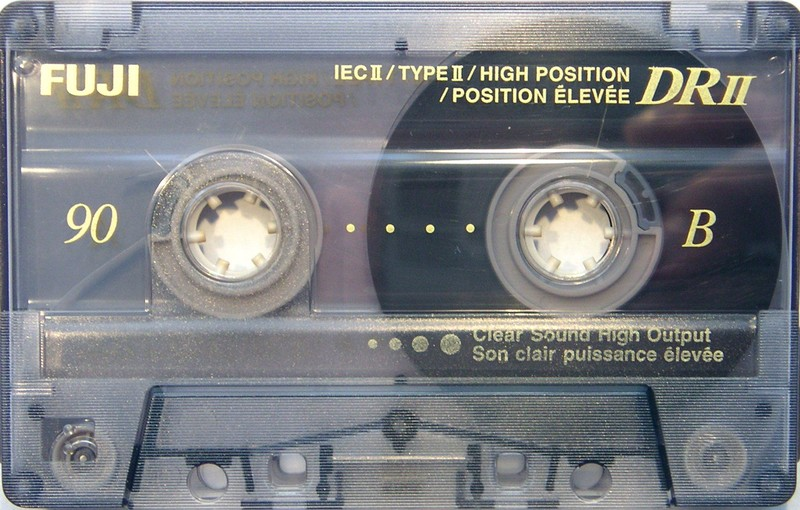 Compact Cassette Fuji DR-II 90 Type II Chrome 1999 Worldwide