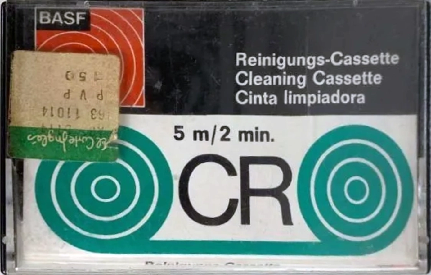 Compact Cassette BASF CR 2 "black" Cleaning Cassette 1974 Europe